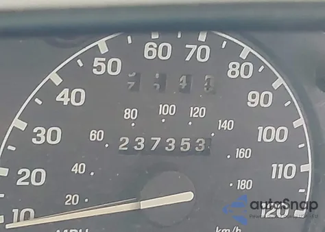 2000 Mazda B3000 z USA, uszkodzony, nr VIN 4F4YR12V5YTM27019